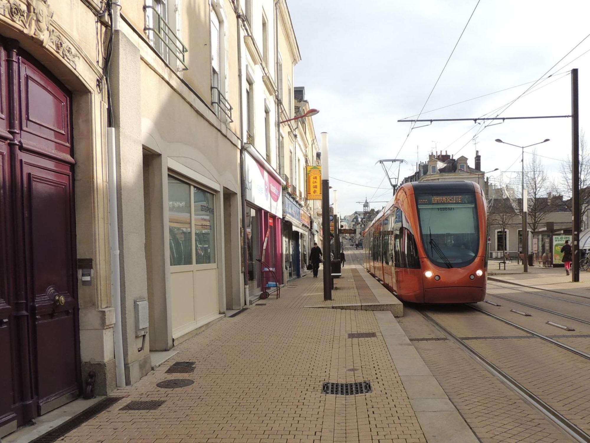 Appartement Le Gambetta Le Mans Luaran gambar